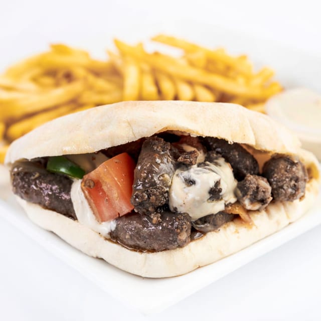 Sujuk Sandwich.