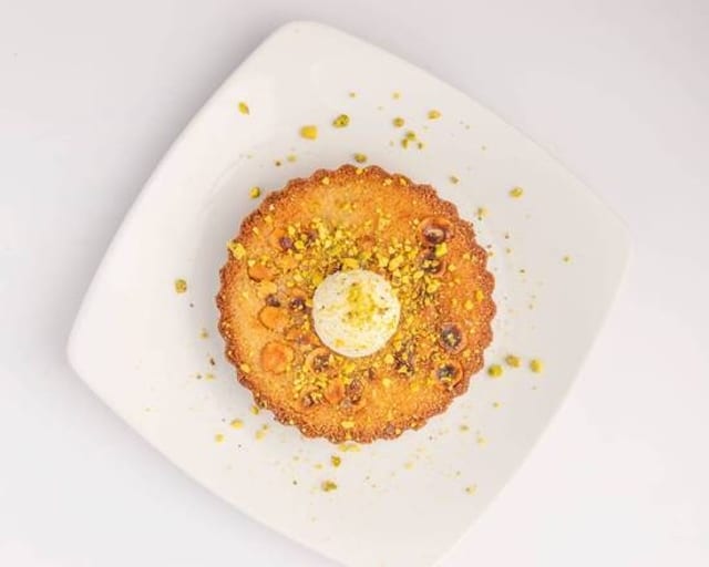 Basbousa.